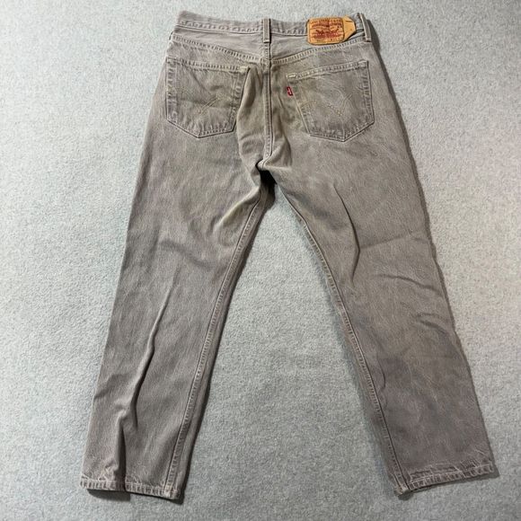 VTG Levis Jeans Mens 33x30 Gray 501 Straight Button Fly American Medium Denim - Picture 14 of 16